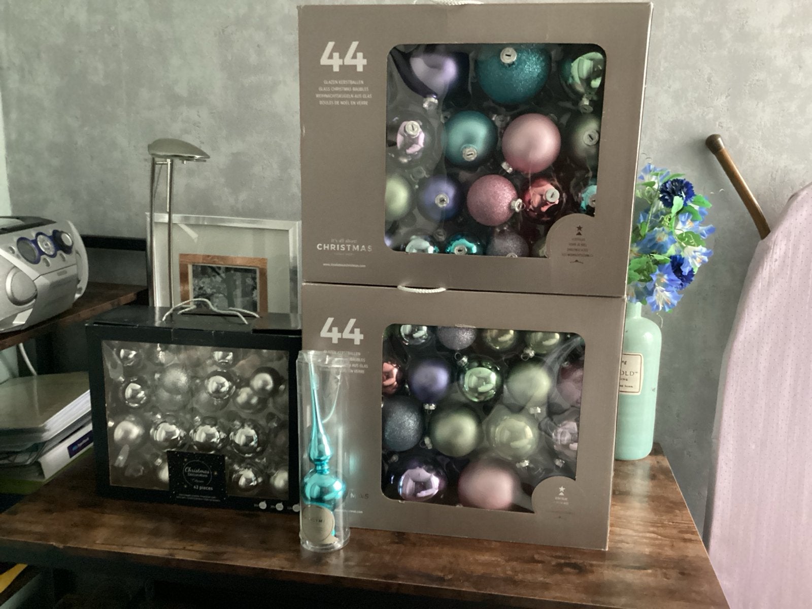 Kerst ballen enz, Diversen, Ophalen of Verzenden, Zo goed als nieuw