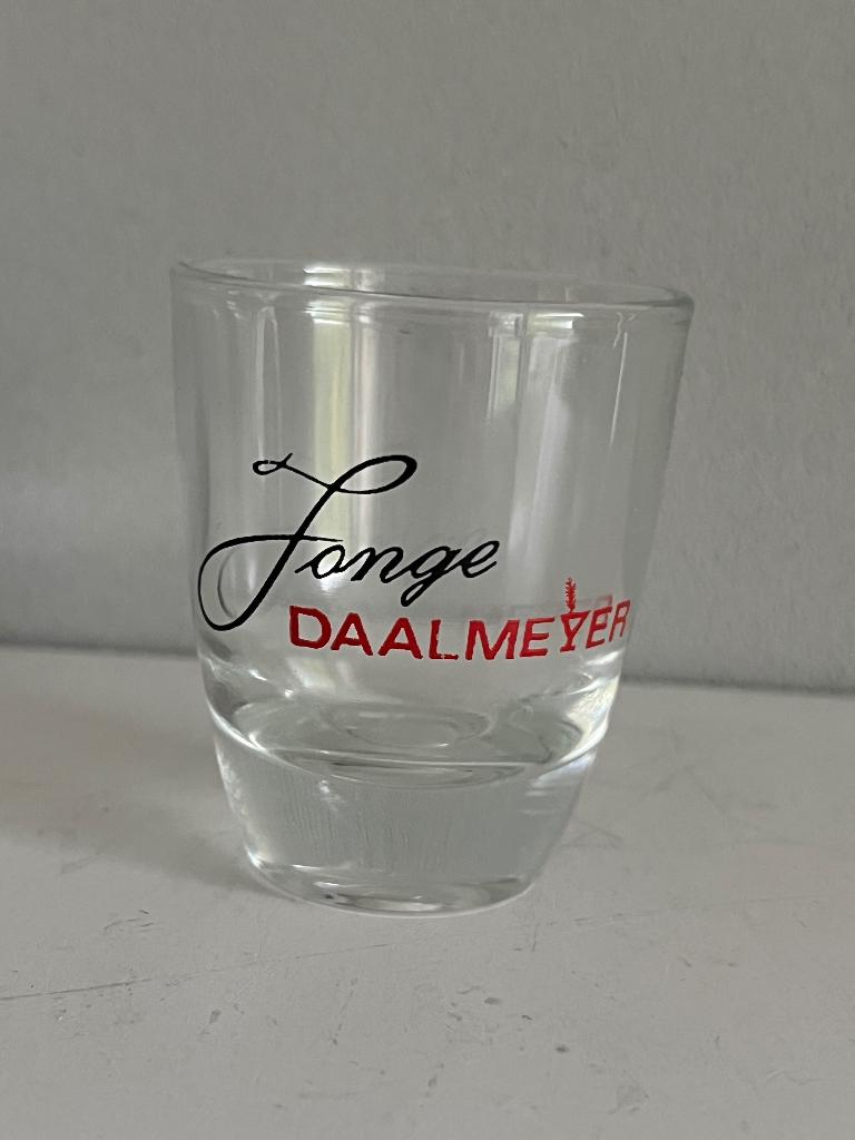 Jeneverglas Jonge Daalmeyer, Ophalen of Verzenden, Zo goed als nieuw, Borrel- of Shotglas