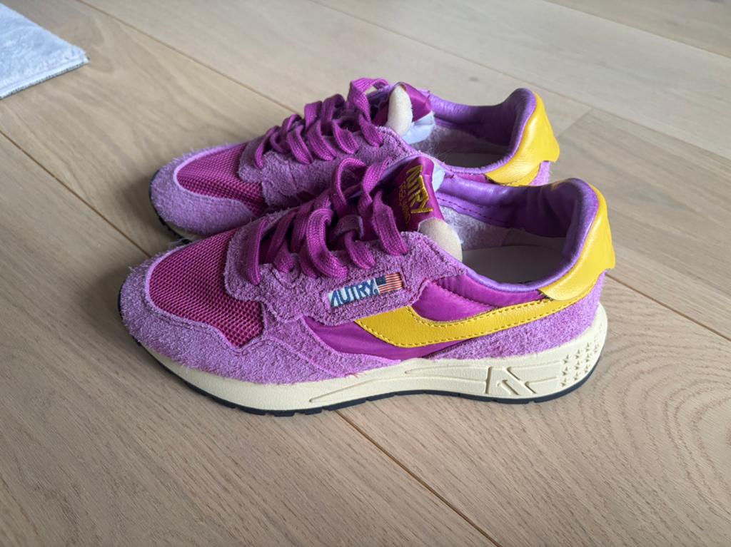 Mooie nieuwe sneakers van autry maat 38, Overige kleuren, Nieuw, Ophalen of Verzenden, Sneakers of Gympen