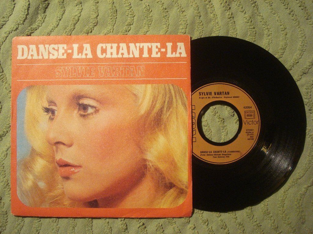 Sylvie Vartan 7" Vinyl Single: ‘Dance-la chante-la’ (Fr), Ophalen of Verzenden, Zo goed als nieuw, 7 inch, Pop