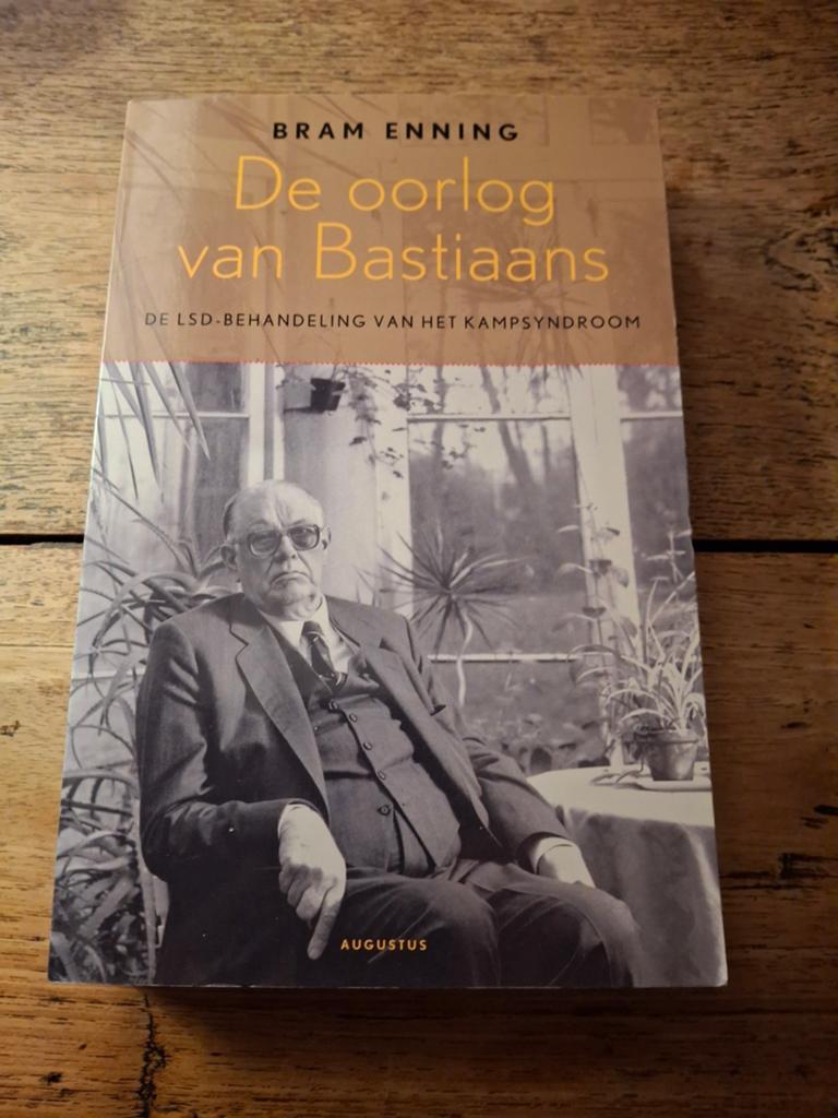Bram Enning - De oorlog van Bastiaans, Ophalen of Verzenden, Zo goed als nieuw, Bram Enning