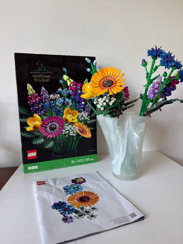 Lego Botanical Collection Wildflower boeket nr. 10313, Ophalen of Verzenden, Zo goed als nieuw