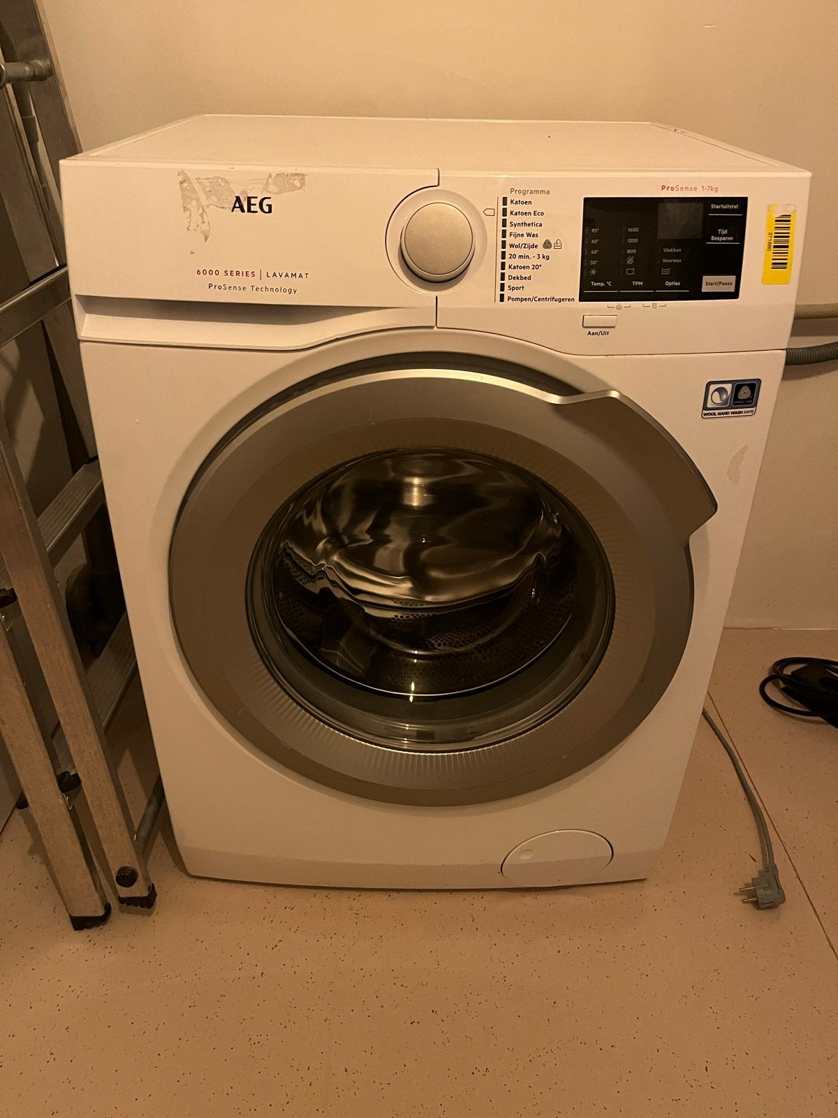 AEG 6000 SERIES LAVAMAT ProSense Wasmachine 1-7kg, Gebruikt, Ophalen of Verzenden, Voorlader, Kort programma