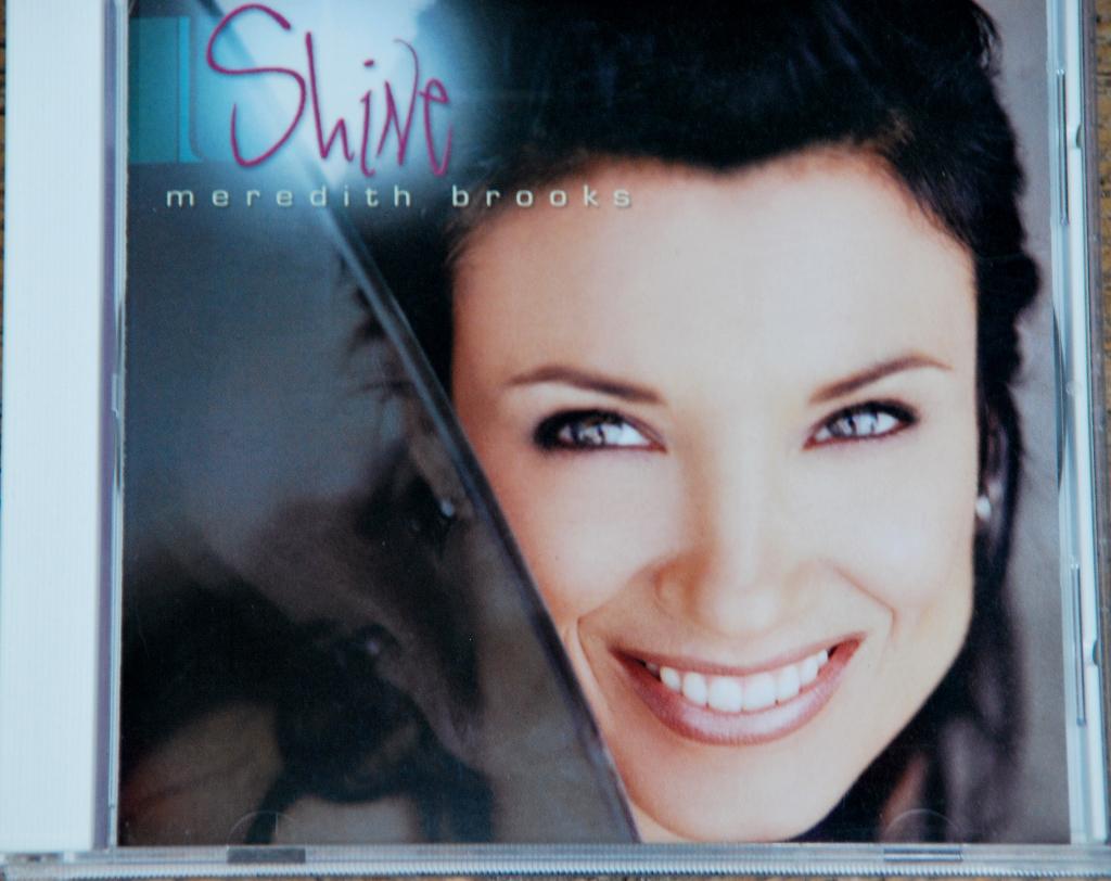 Shine - Meredith, Ophalen of Verzenden, Zo goed als nieuw, Poprock