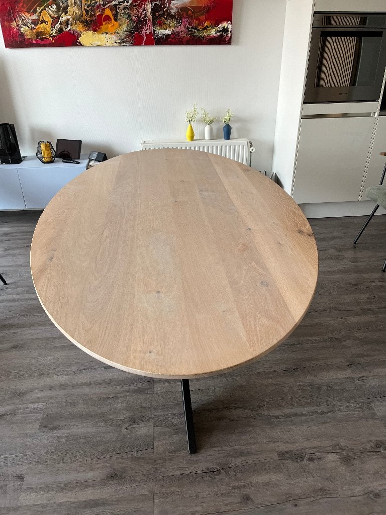 Eetkamertafel licht eiken, Huis en Inrichting, Tafels | Eettafels, Ophalen, 100 tot 150 cm, Zo goed als nieuw, Vijf personen of meer