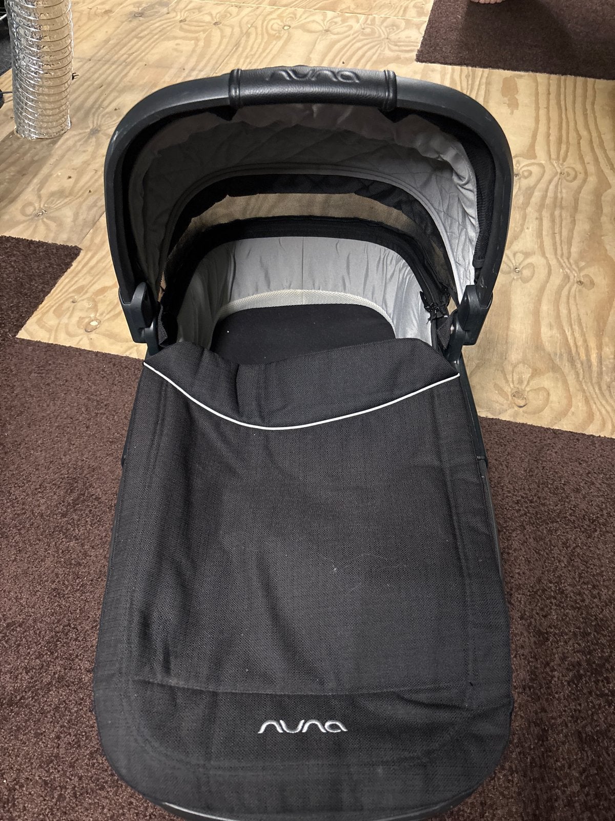 Nuna reiswieg - Zo goed als nieuw, Zo goed als nieuw, Met reiswieg, Ophalen, Kinderwagen