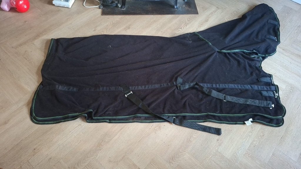 Paardendeken zwart met hals 206 cm, Dieren en Toebehoren, Ophalen of Verzenden, Zo goed als nieuw, Zwart, Halsdeken