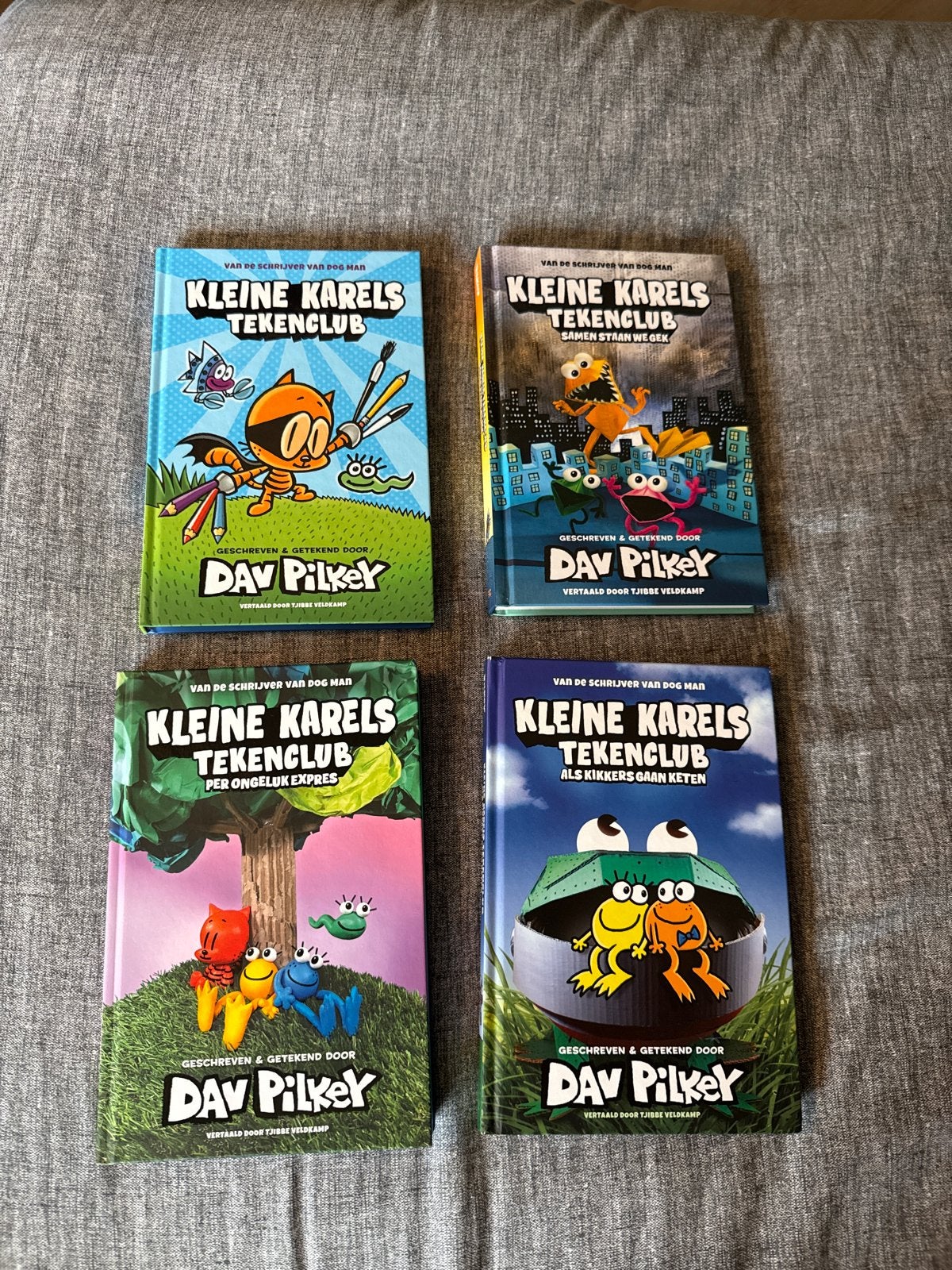 Dog Man - Kleine Karels Tekenclub - 4 boeken, Ophalen of Verzenden, Zo goed als nieuw, Fictie algemeen