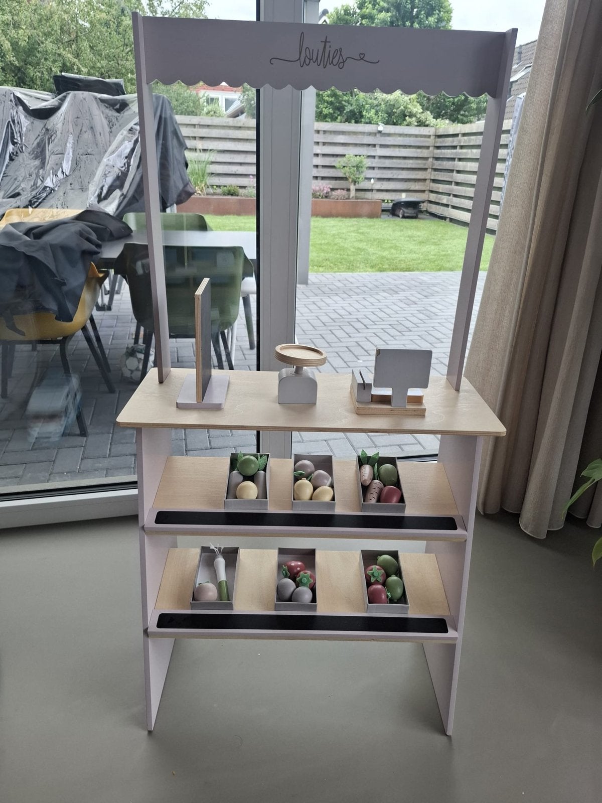 Petit Amelie marktkraam met houten groenten en fruit, Ophalen, Gebruikt, Jongen of Meisje