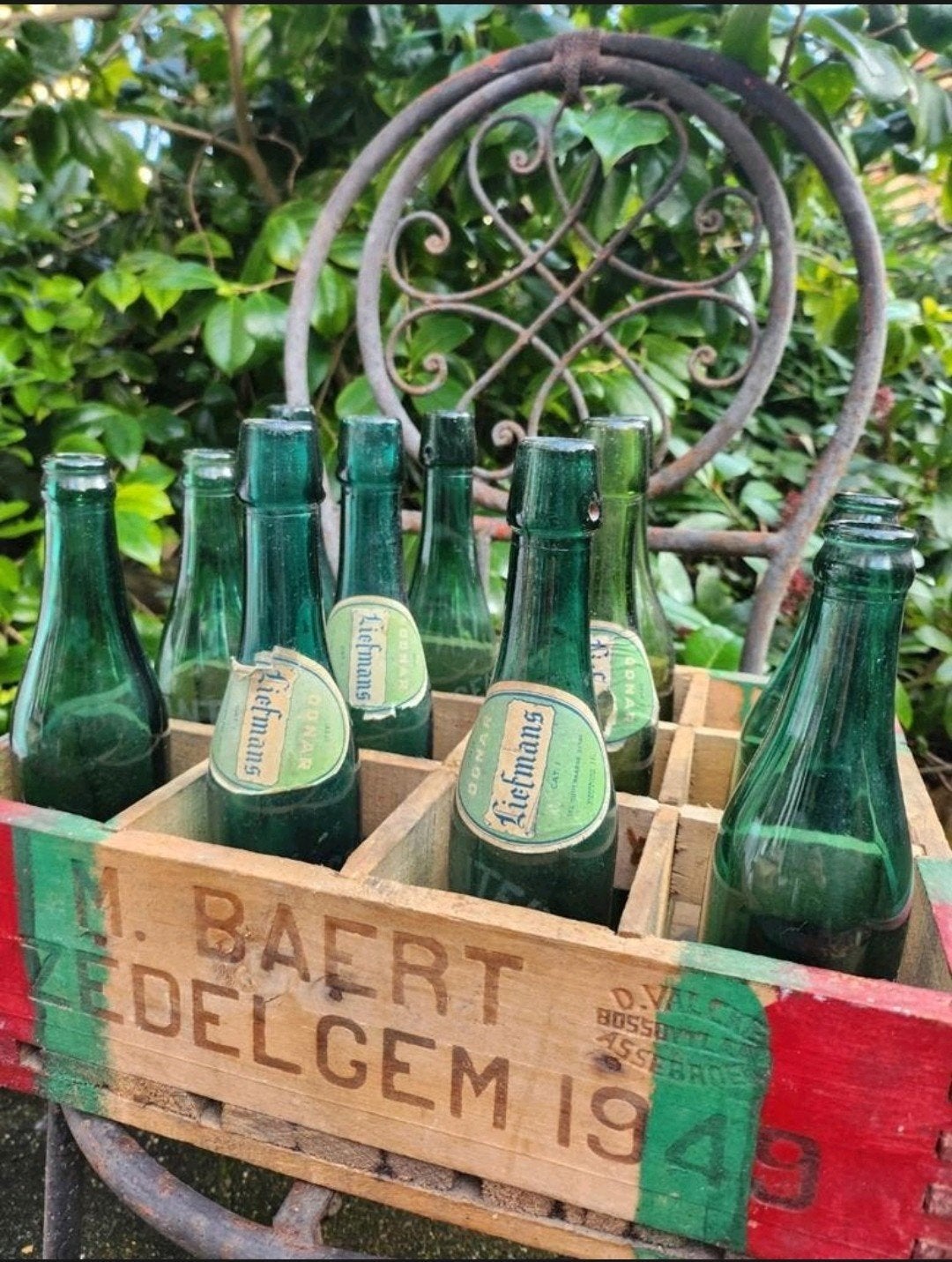 Oude Krat met Groene Flessen Assebroek, Ophalen of Verzenden