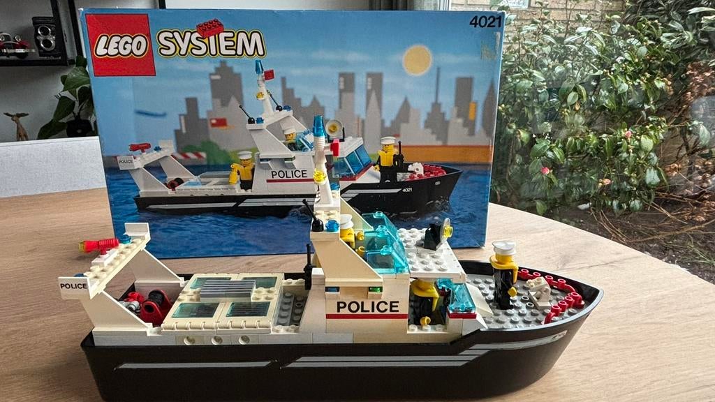 Lego system 4021 police patrol set, Kinderen en Baby's, Speelgoed | Duplo en Lego, Ophalen of Verzenden, Gebruikt, Complete set