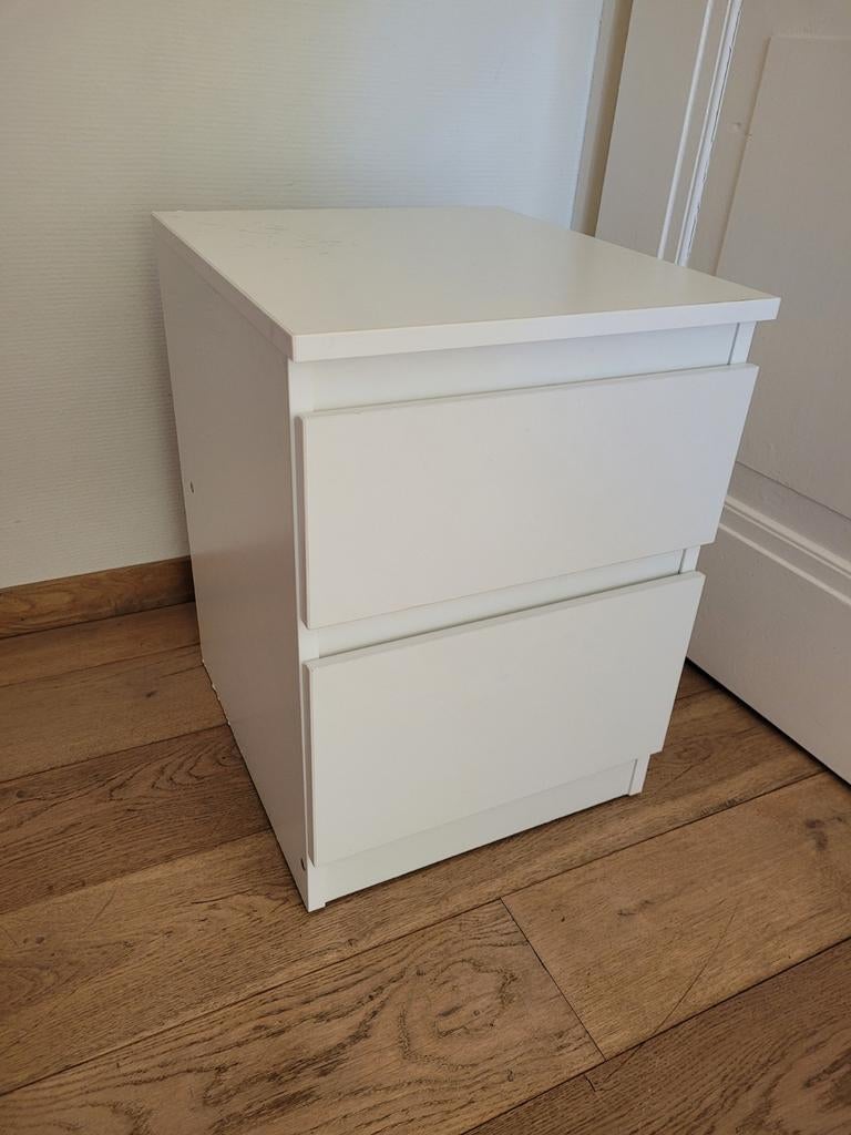 Mooi nachtkastje, Huis en Inrichting, Ophalen, Zo goed als nieuw, Minder dan 45 cm, 55 tot 70 cm