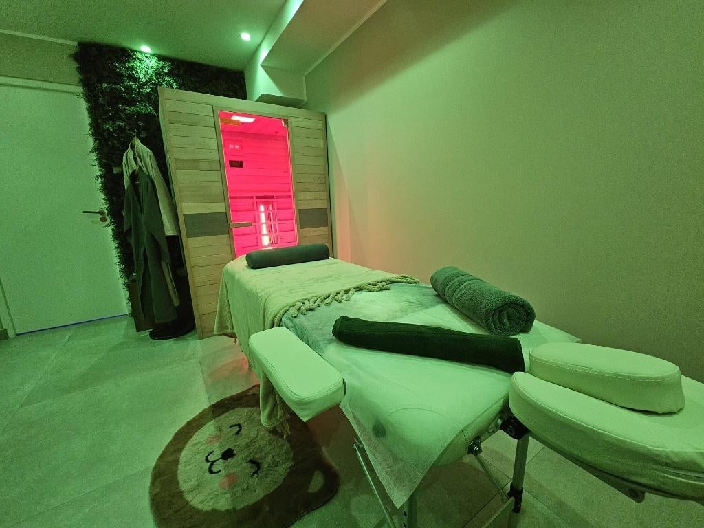 Foto 8 van Massage & Infrarood Sauna | JapaneseHead Spa Ridderkerk