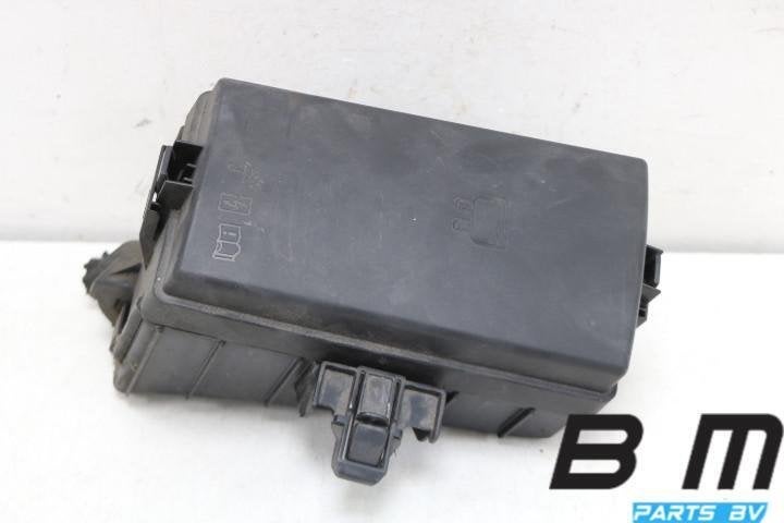 Zekeringkast motorruimte Seat Leon 5Q0907361A, Gebruikt