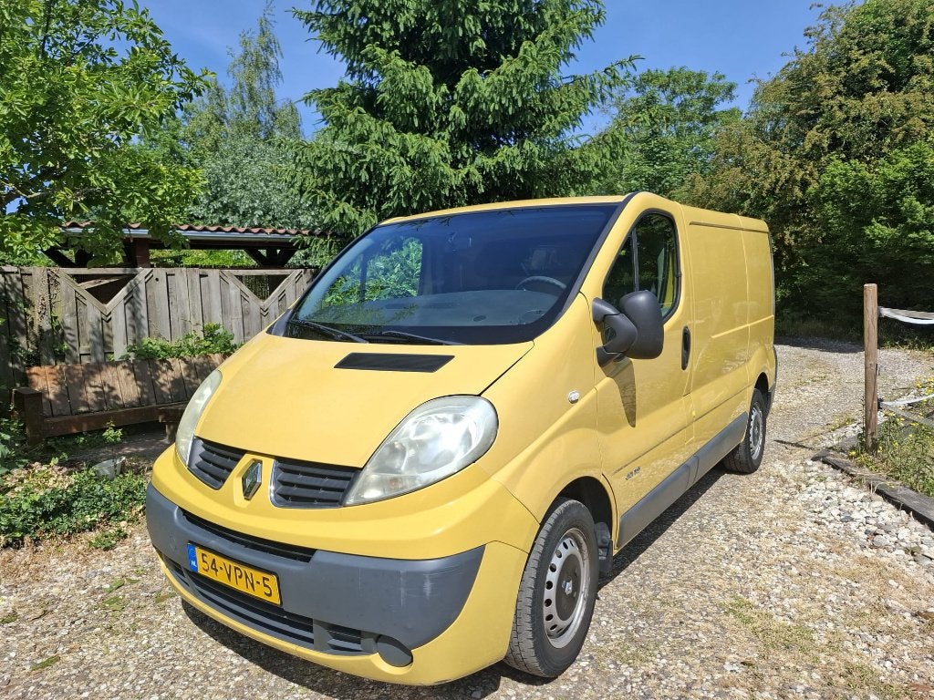Renault Trafic T29 2.0 DCI 84KW L1h1 E4 2008, Auto's, Bestelauto's, 1995 cc, 4 cilinders, 2000 kg, Renault