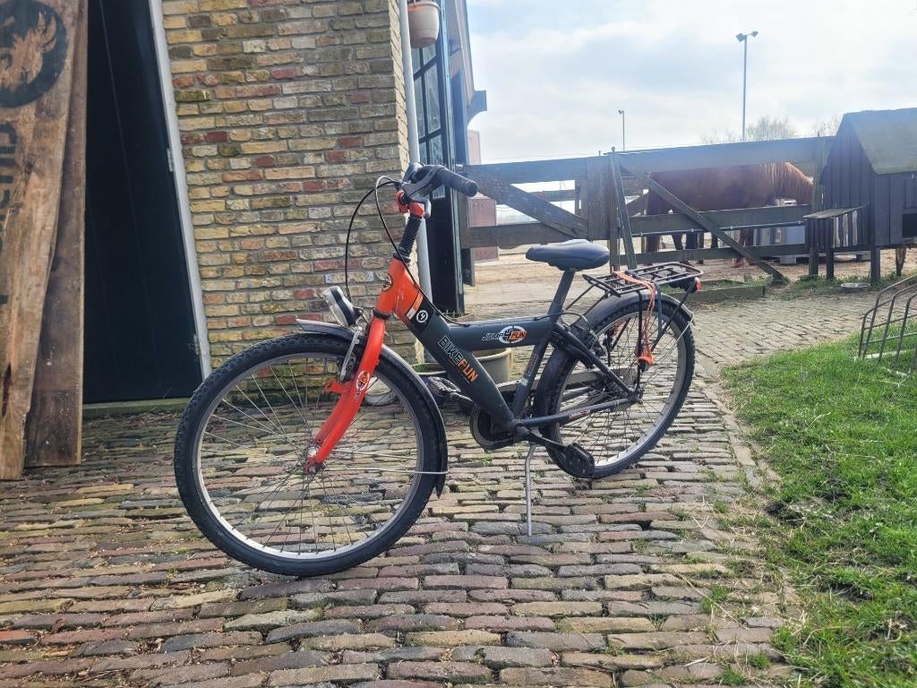 Stoere jongensfiets Bikefun Jump4Fun, Fietsen en Brommers, Fietsen | Jongens, Handrem, Ophalen, Overige merken, Gebruikt