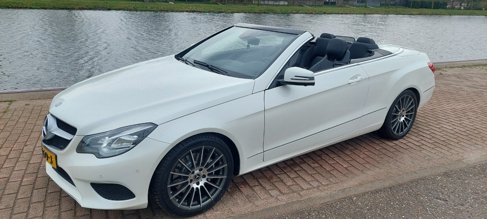 *zeer nette* Mercedes-Benz E-Klasse E250 Cabrio 2014 autom., Automaat, Achterwielaandrijving, 1800 kg, Zwart