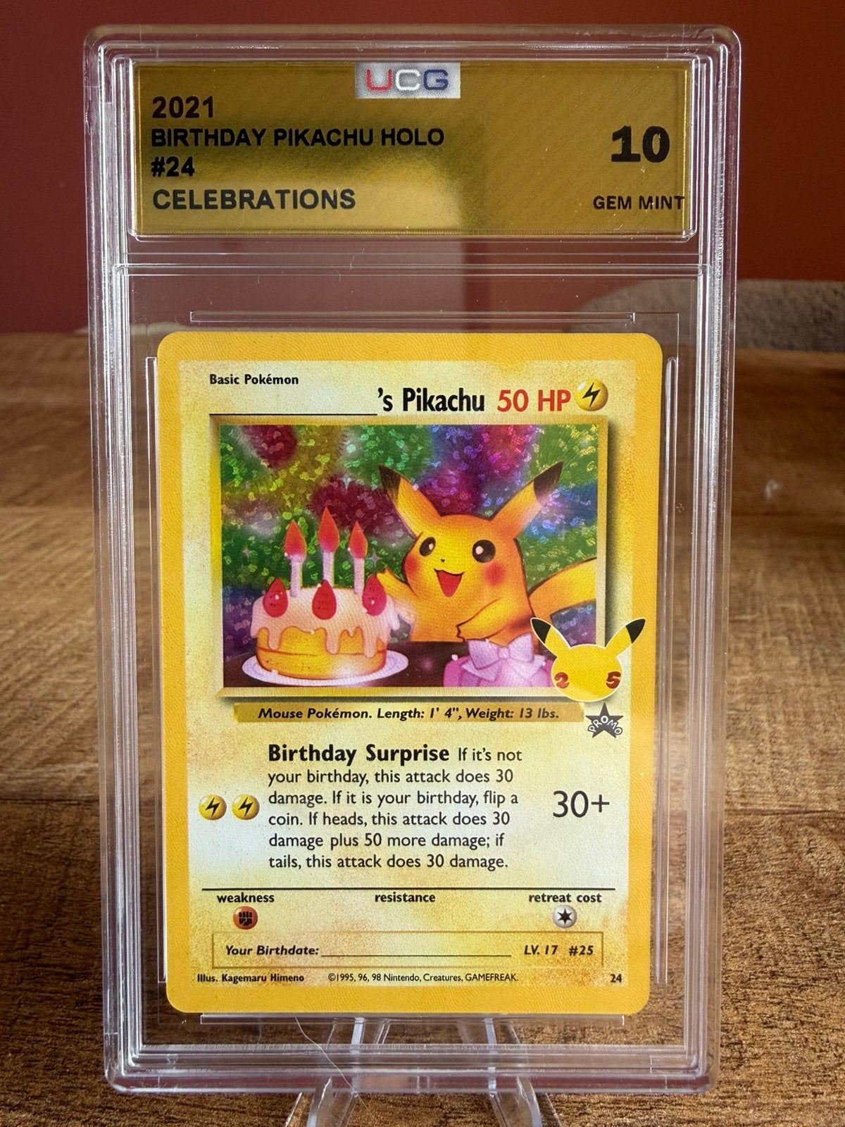 Birthday Pikachu #24 Celebrations – 10 Gem Mint – Pokémon, Ophalen of Verzenden, Nieuw, Losse kaart
