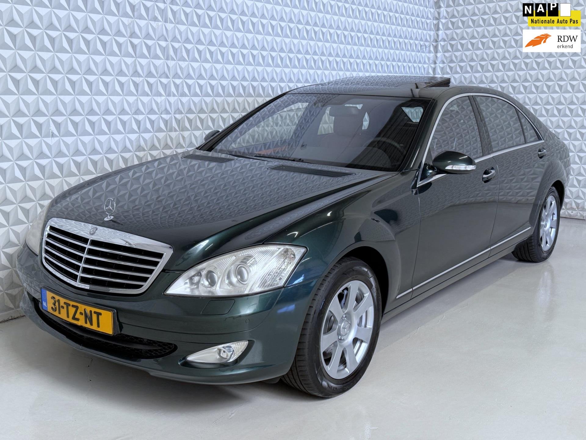 Mercedes-Benz S-klasse 320 CDI Lang Prestige (2007), Auto's, Achterwielaandrijving, Gebruikt, 2987 cc, Diesel