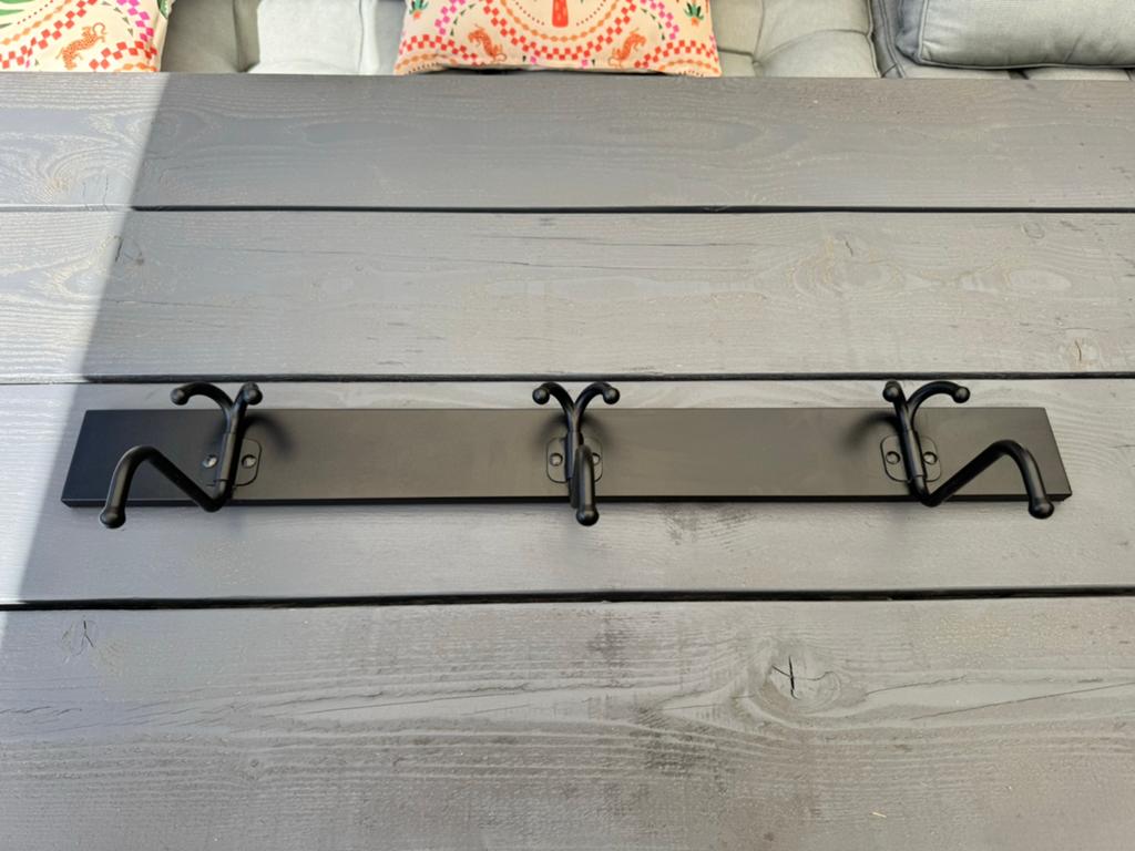 Zwarte Ikea Pinnig kapstok met 3 haken, Gebruikt, Minder dan 100 cm, Metaal, Ophalen
