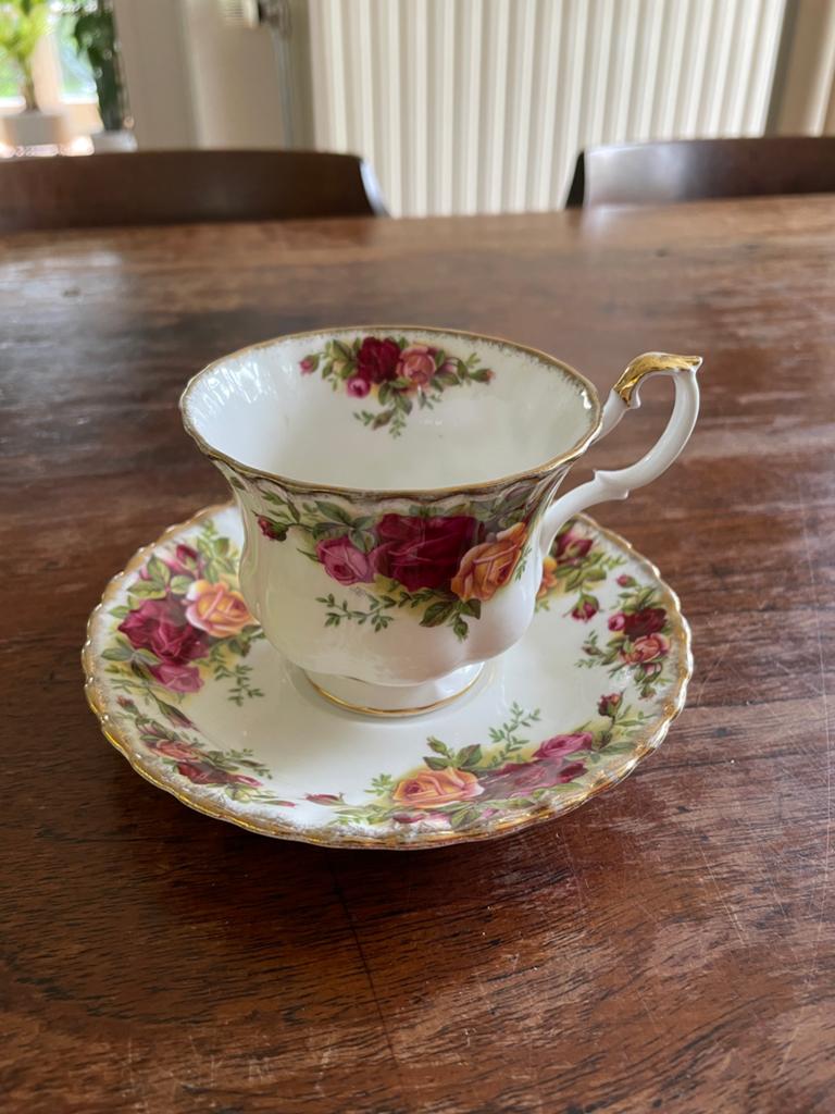 Royal Albert Old Country Roses, Ophalen of Verzenden