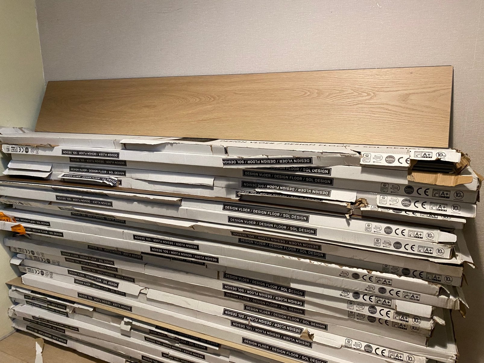 Pvc laminaat met geïntegreerde ondervloer, Ophalen, Nieuw, 10 tot 25 m², Laminaat