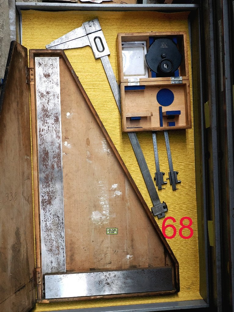 veel professionele meetapparatuur, micrometers meetklokjes,., Ophalen of Verzenden, Nieuw, Afstand