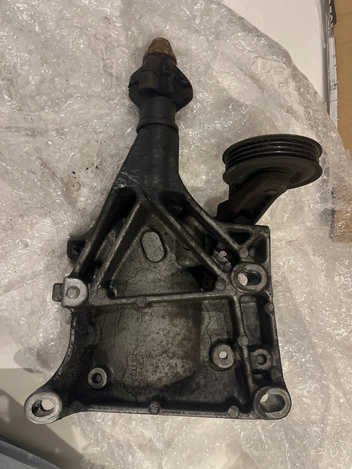 Honda CRV P3F AC bracket, Ophalen of Verzenden, Gebruikt, Universele onderdelen