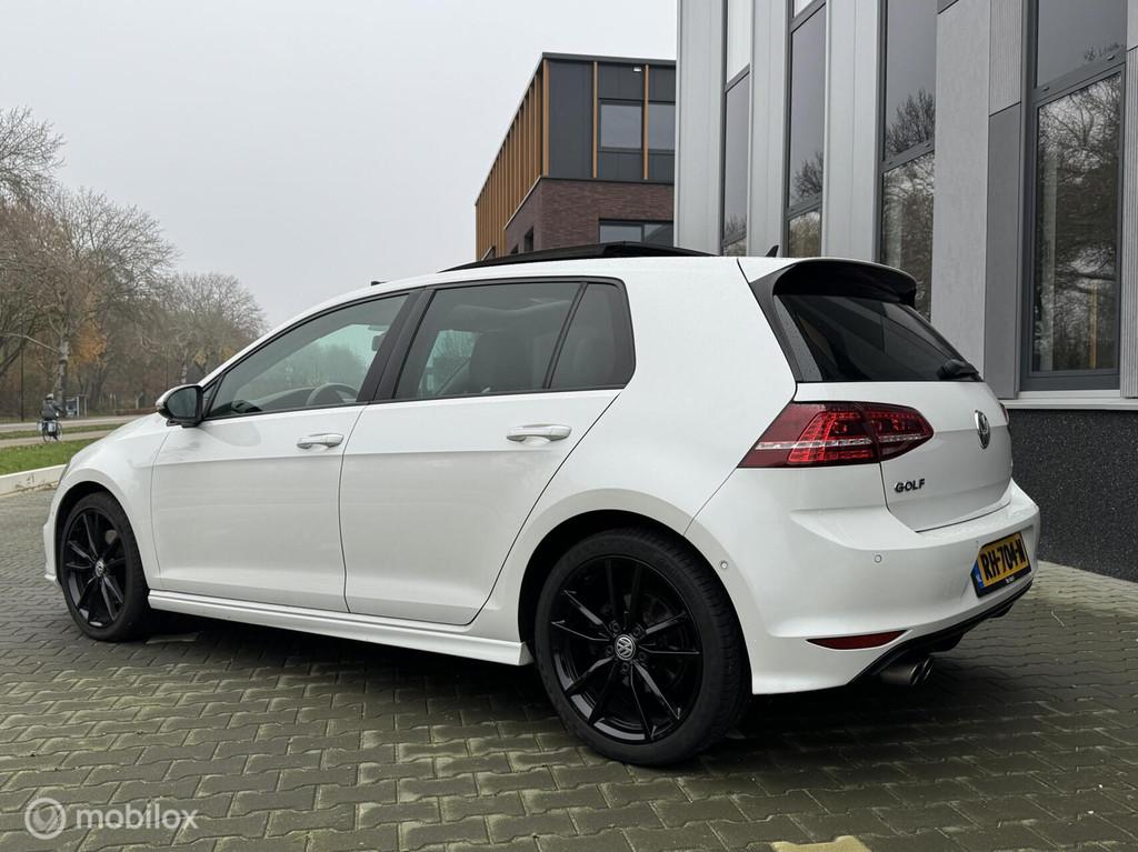 Volkswagen Golf 1.4 TSI ACT Parelmoer| Pano|Acc|Keyles|Leder, Auto's, Volkswagen, Gebruikt, Euro 6, 4 cilinders, Wit