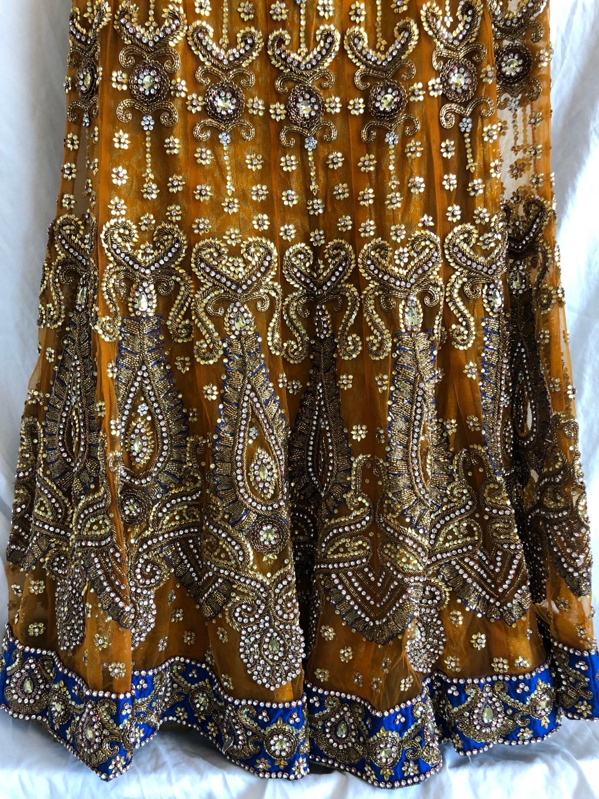 Bollywood bruidslehenga / henna outfit, Kleding | Dames, Gelegenheidskleding, Gedragen, Overige typen, Maat 38/40 (M), Oranje
