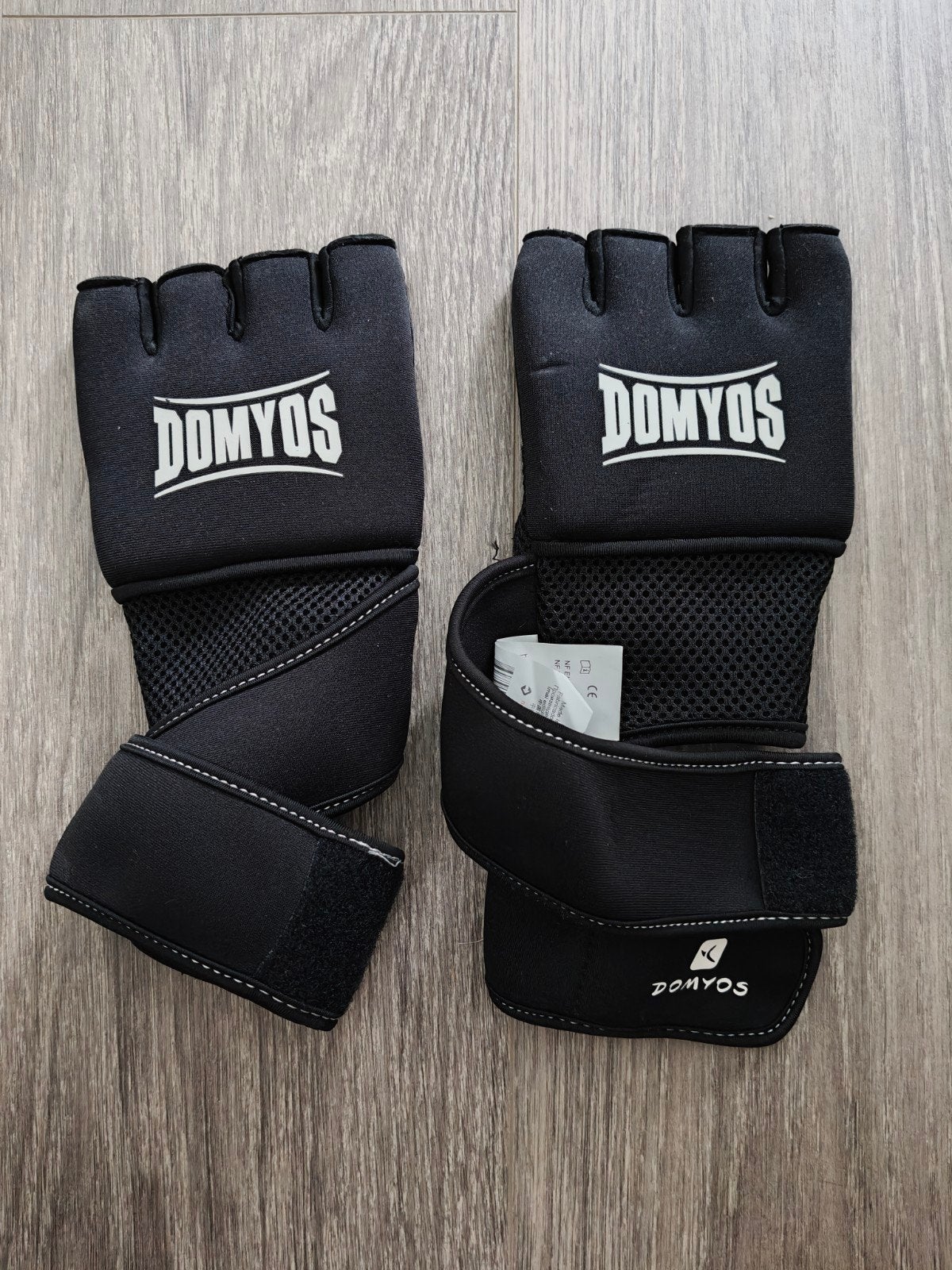 Bokshandschoenen, maat L/8, Sport en Fitness, Ophalen of Verzenden, Nieuw, Boksbinnenhandschoenen
