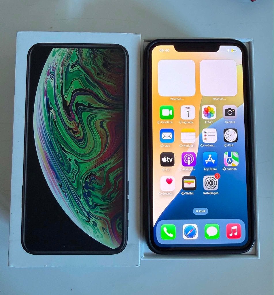 Te koop/ruilen ZGAN iPhone XS Max 64gb zwart B.capaciteit100, Telecommunicatie, Mobiele telefoons | Apple iPhone, Zwart, Ophalen of Verzenden
