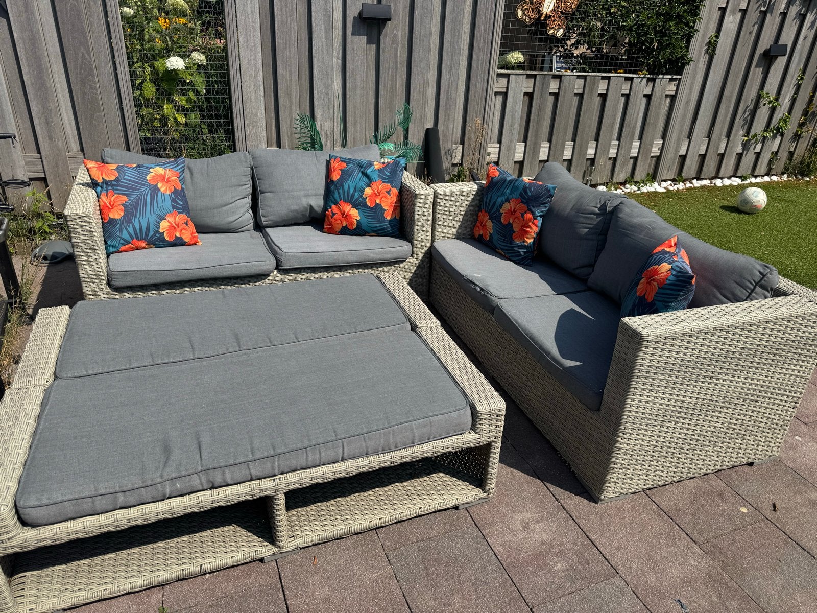 Loungeset met Kussens - in perfecte staat, Tuin en Terras, Tuinsets en Loungesets, Ophalen, 5 zitplaatsen, Gebruikt, Loungeset