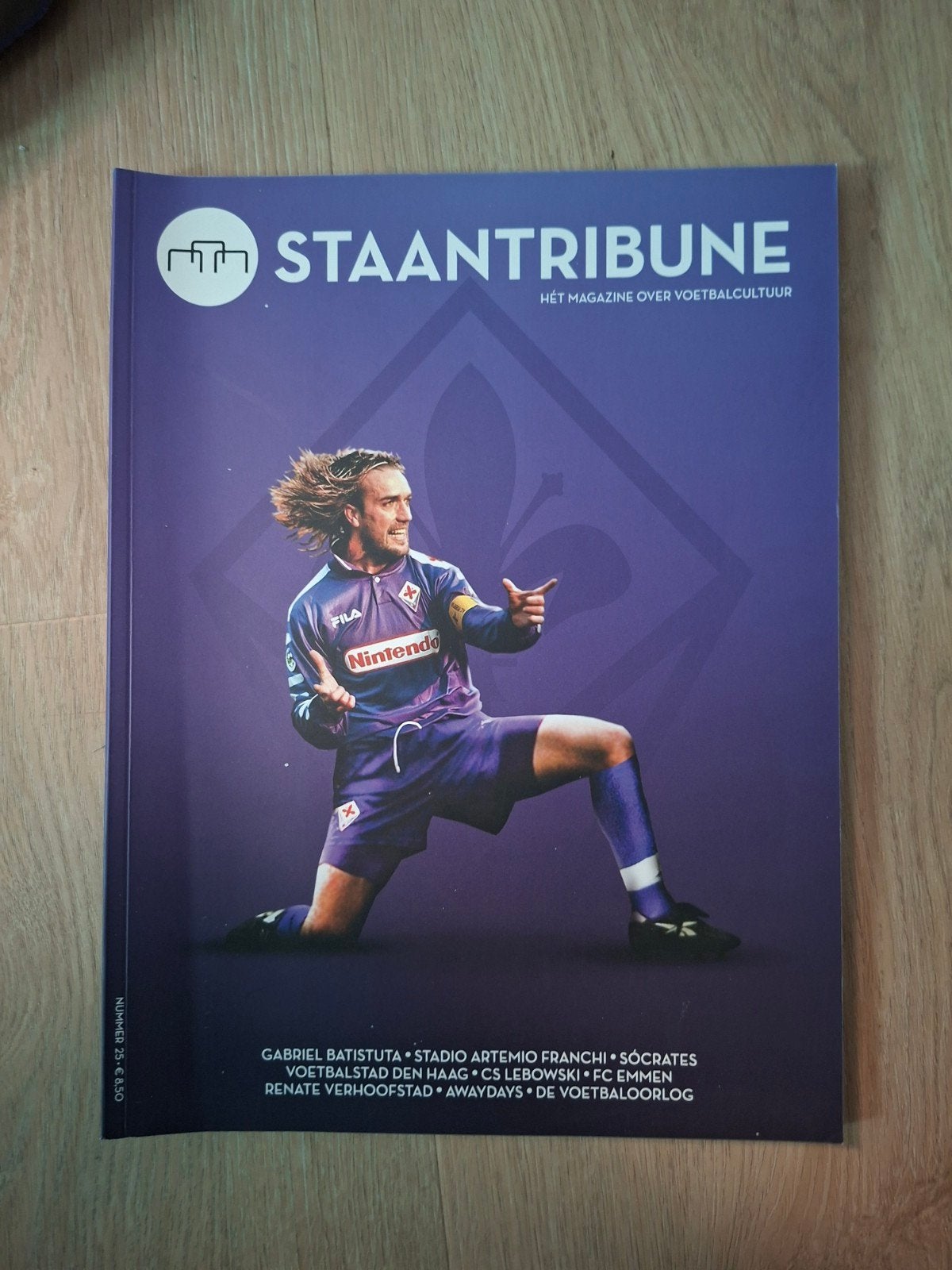 Staantribune Magazine NR 25, Ophalen of Verzenden, Buitenlandse clubs, Boek of Tijdschrift