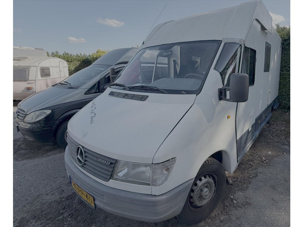 Mercedes-Benz Sprinter 308D (1054288), Reservewiel, Standaard zit, Dakluik, Tot en met 2
