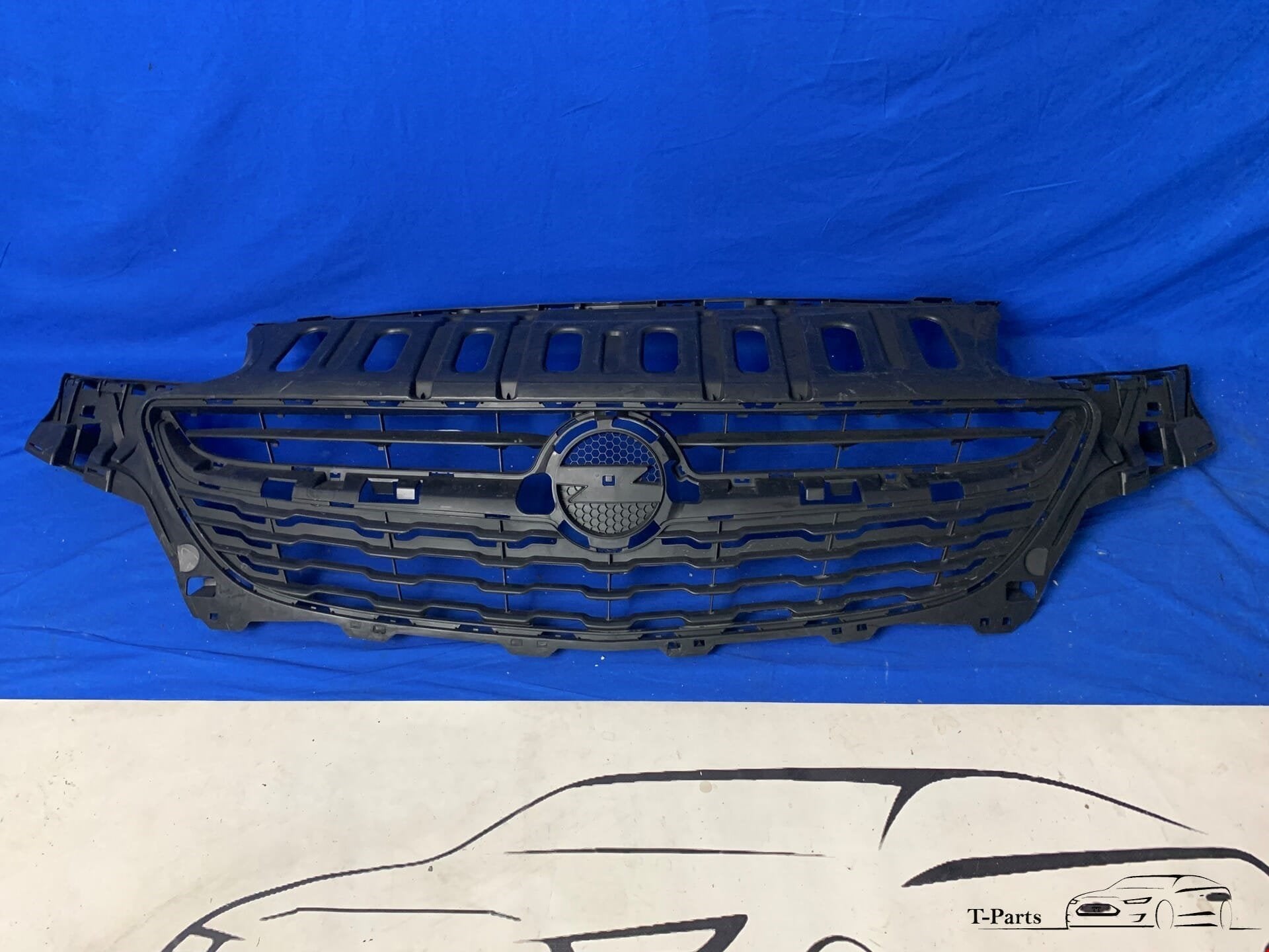 Opel Corsa E grill NIEUW 2014+ Bumper 39045431, Info@fabrikant.eu, Fabrikant BV, Opel, Nieuw