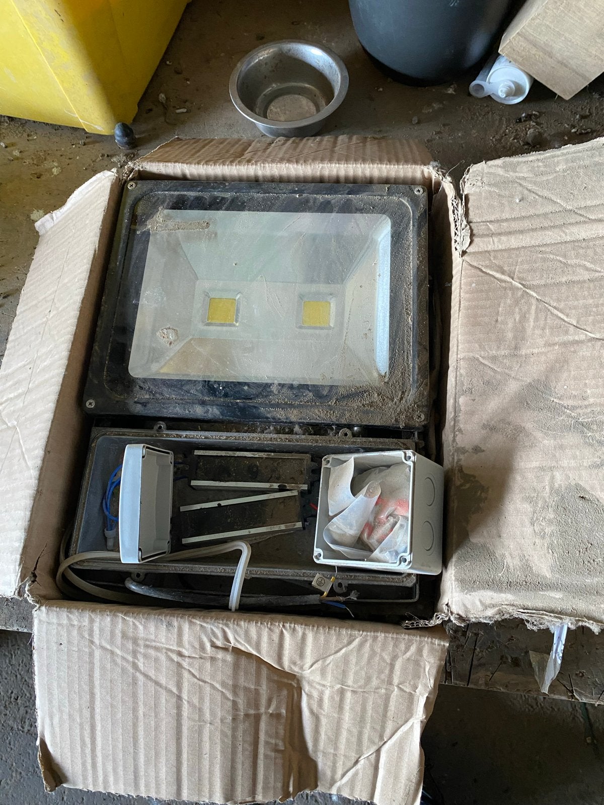 Gebruikte LED breedstraler, Ophalen of Verzenden, Gebruikt, 50 tot 200 watt, Lamp met armatuur