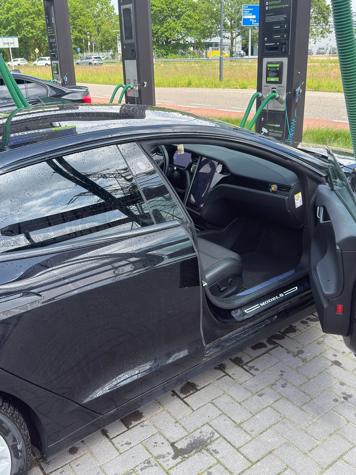 Foto 6 van TESLA MODEL  S BLACK EDITION