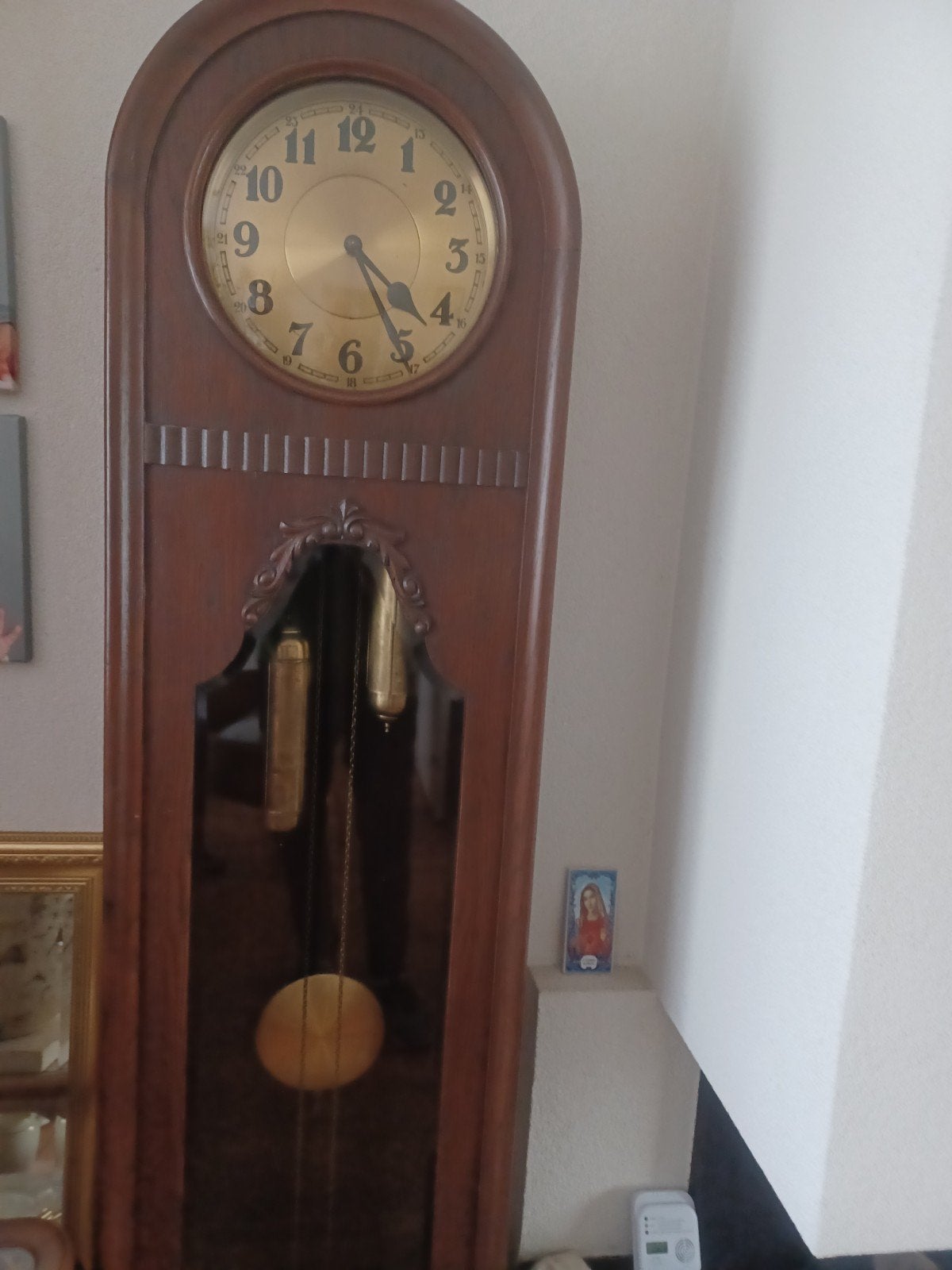 Antieke staande klok met messing accenten, Ophalen of Verzenden