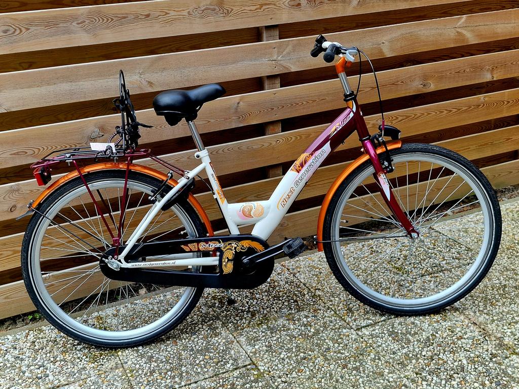 Meisjesfiets, Ophalen, Zo goed als nieuw, 26 inch of meer, Handrem