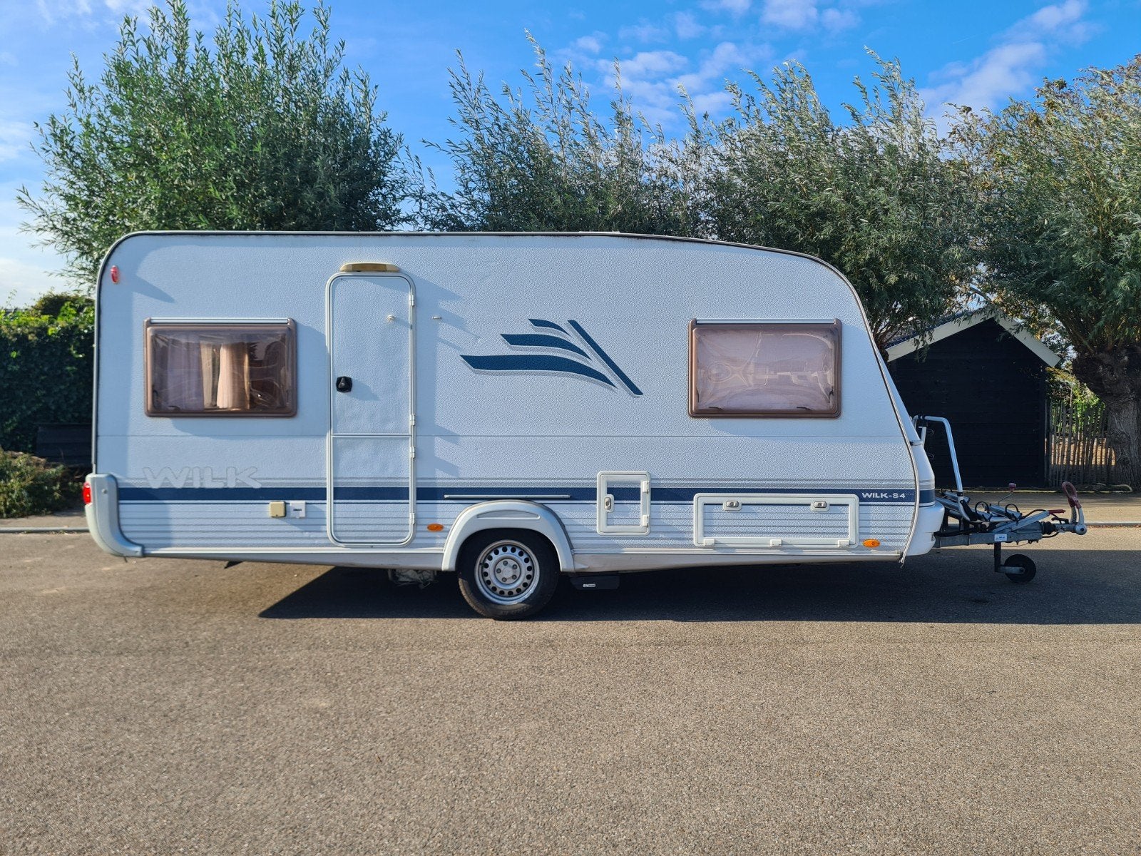 Wilk Stern S4 ( incl. stallingsmogelijkheid ), Rondzit, Bedrijf, Dwarsbed, Reservewiel