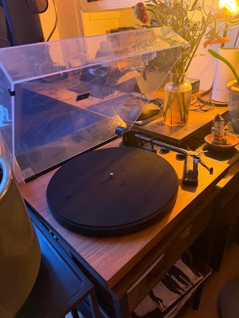 Agron Audio MK2 walnoot met pre amp, Audio, Tv en Foto, Ophalen, Zo goed als nieuw, Platenspeler, Overige merken