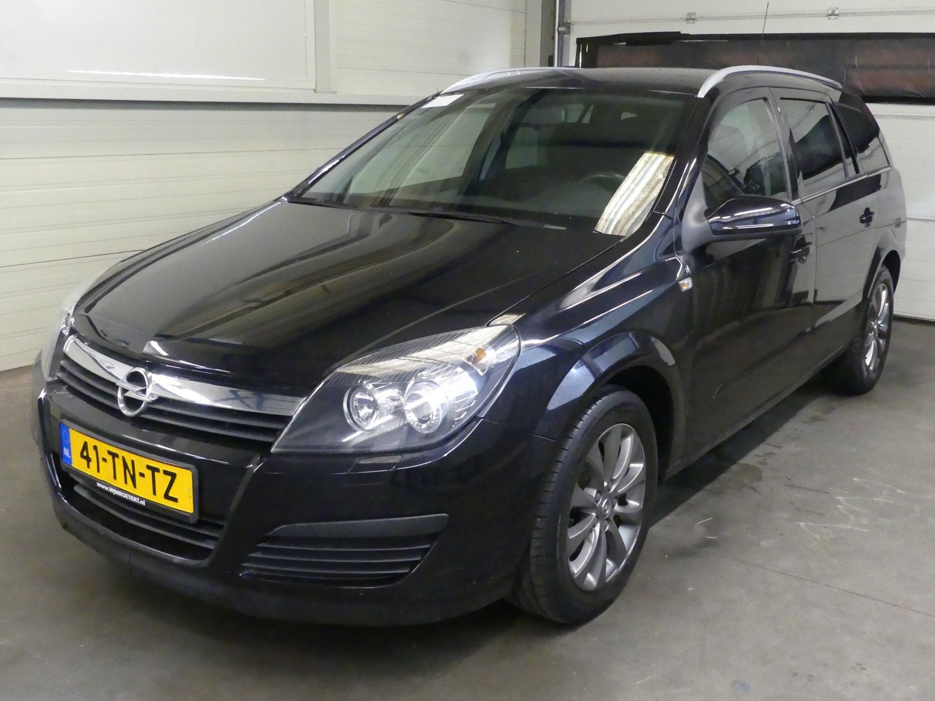 Opel Astra Wagon 1.6 Edition - Trekhaak - Mooie Auto!, Voorwielaandrijving, 15 km/l, Gebruikt, Zwart