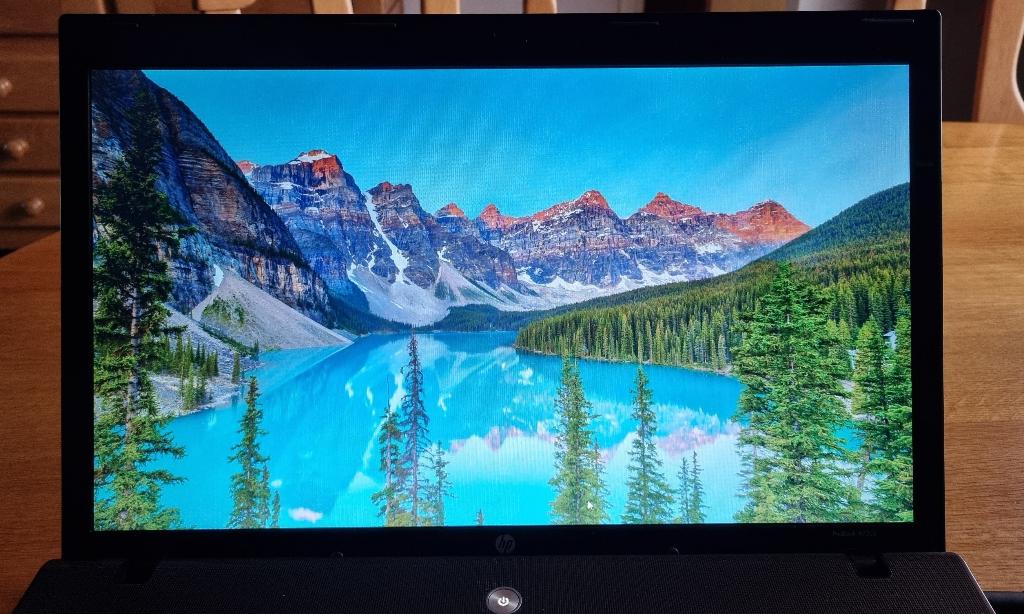 HP Probook 4720s, Core I3, 6GB, 230 GB SSD, W11, 17", lader, 2 tot 3 Ghz, Qwerty, 8 GB, Intel core i3 m380