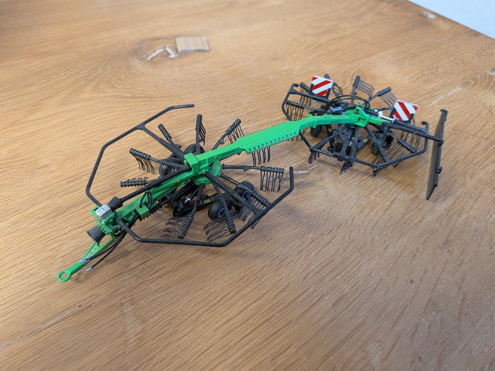 Deutz Fahr swatmaster 1132 vario, Hobby en Vrije tijd, Modelauto's | 1:32, Ophalen of Verzenden, Zo goed als nieuw, Tractor of Landbouw