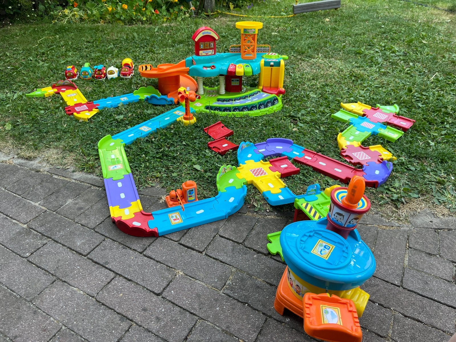 Grote set Vtech Toet Toet wegen, auto’s, garage etc, Ophalen, Gebruikt, 2 tot 4 jaar
