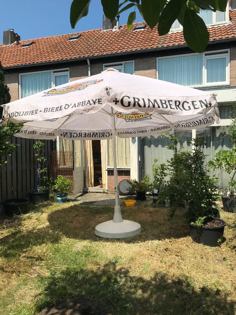 Horeca parasol, Ophalen, Gebruikt, Minder dan 1 meter, Parasolvoet