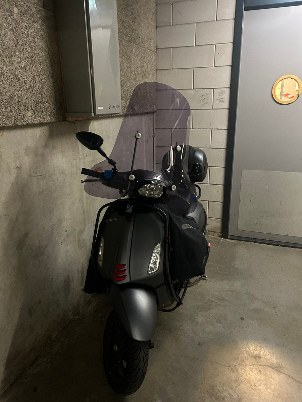 Vespa Sprint 125CC ABS, Fietsen en Brommers, Ophalen, Zo goed als nieuw, Benzine, Vespa S