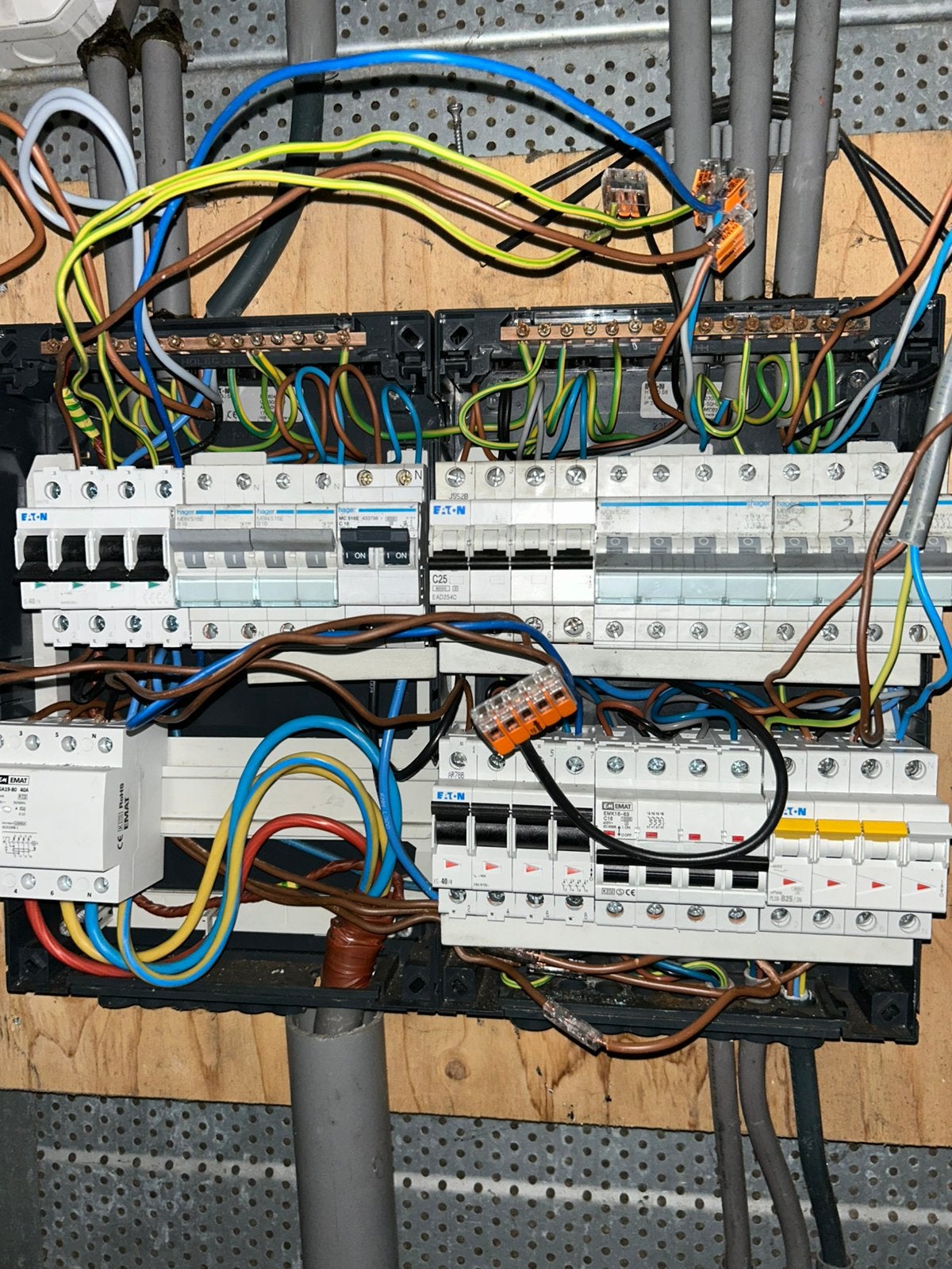 Elektricien Erkend, 33 - 40 uur