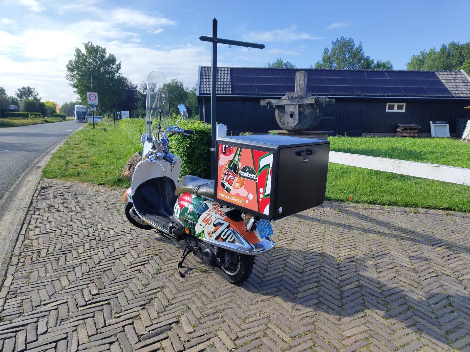 AGM SevenUp retro bezorgscooter, Fietsen en Brommers, Ophalen, Gebruikt, AGM, Benzine